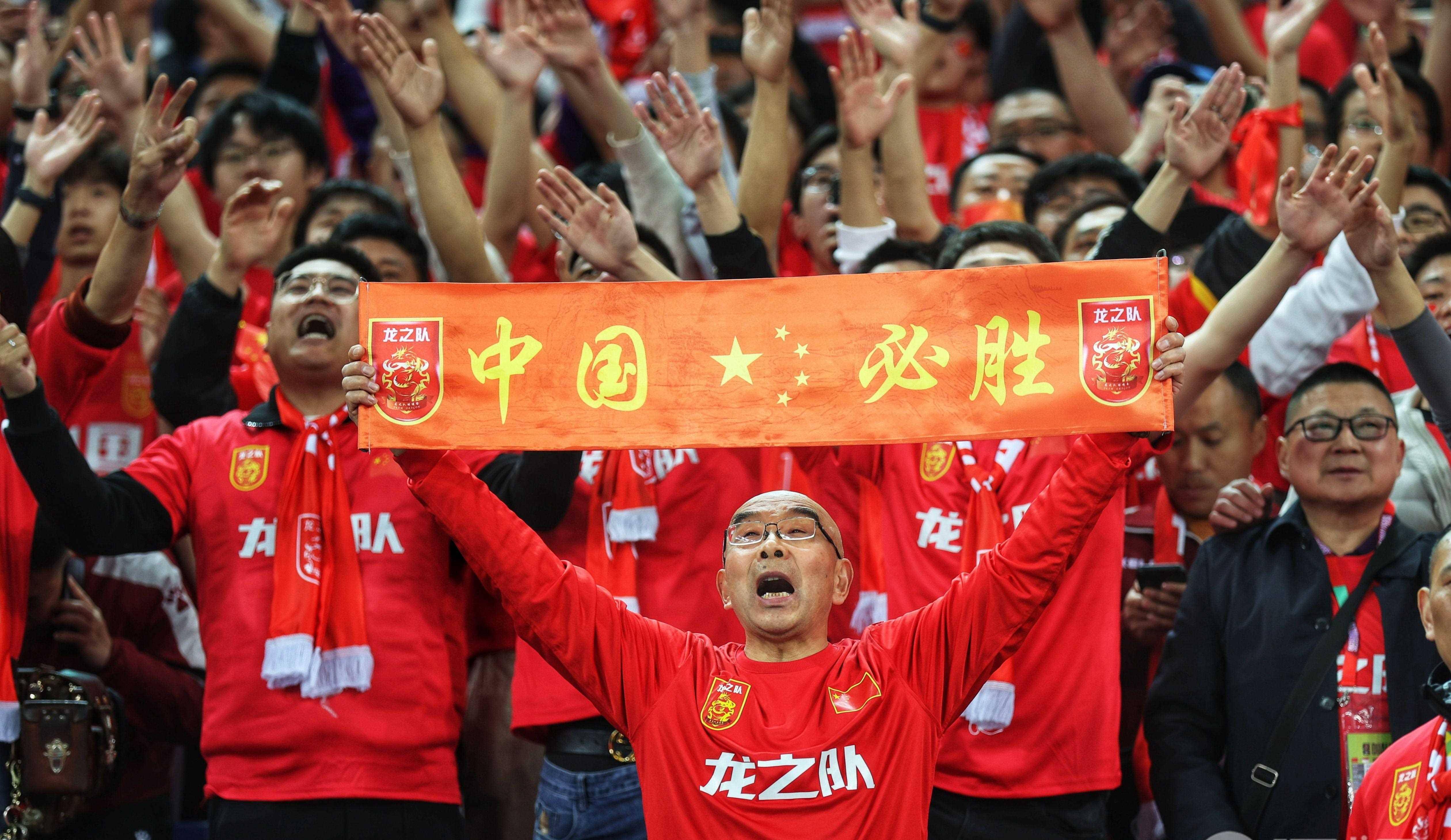 乌克兰队逼平对手，积分平分